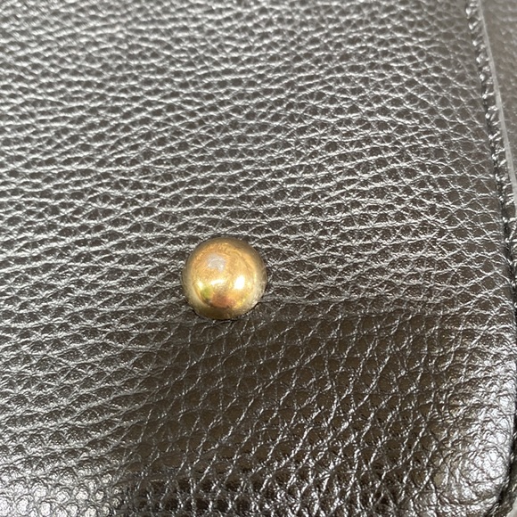 Bebe, Los Angeles bucket bag like new can be used as a Crossbody - Picture 6 of 12